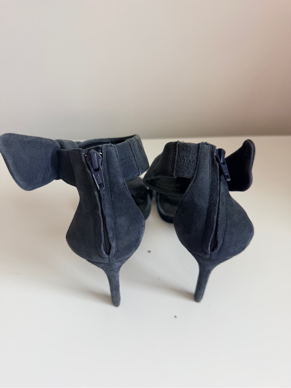 Banana Republic, Navy Ankle-Strap Bow Suede Stilettos, Blue, US 8.5 - Picture 7 of 9